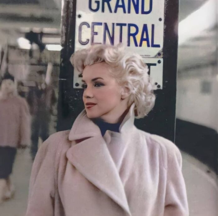 6. Marilyn Monroe on a New York City subway, precisely at Grand Central Station in 1955