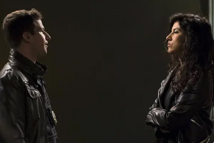 13. In the Season 4 finale of Brooklyn Nine-Nine, Jake and Rosa were arrested.