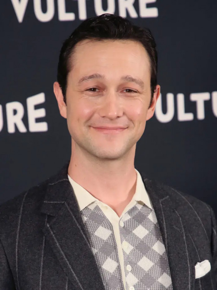 13. Here is Joseph Gordon-Levitt, who starred in 500 Days of Summer and 50/50