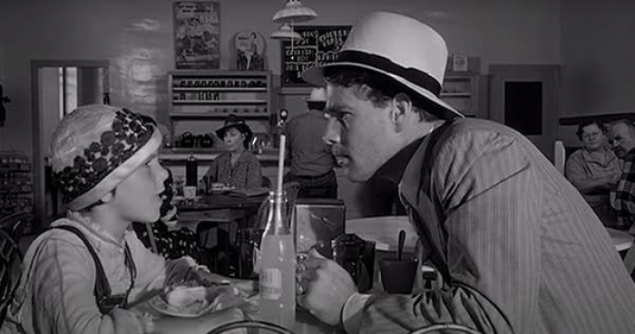 9. Paper Moon - Tatum O'Neal and her father, Ryan, played Addie Loggins and Moses Pray