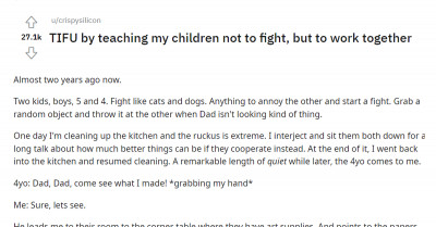 Dad Teaches Kids Not To Fight But Work Together, And It Backfires In An Absolutely Hilarious Way