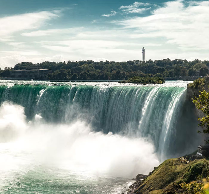 12. Gambling in Niagara Falls