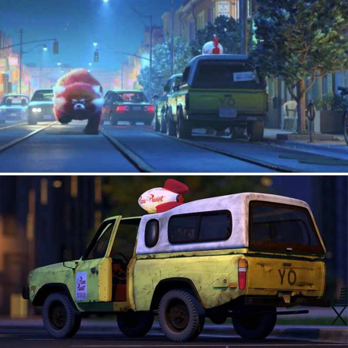 21. Mei runs by the famous Pizza Planet Truck, originally featured in Toy Story, on her way to the 4*Town concert.
