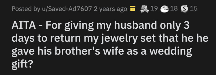 Days After the Wedding, OP Realized Her Jewelry Set Was Missing