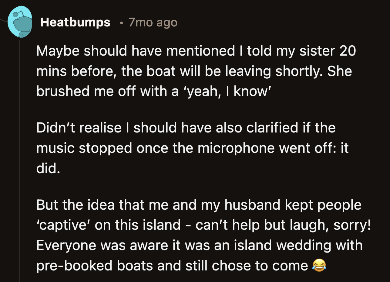 Her sister was given enough reminders about the 8 p.m. boat. As much as she wants the situation to be OP's fault, she has no one to blame but herself.