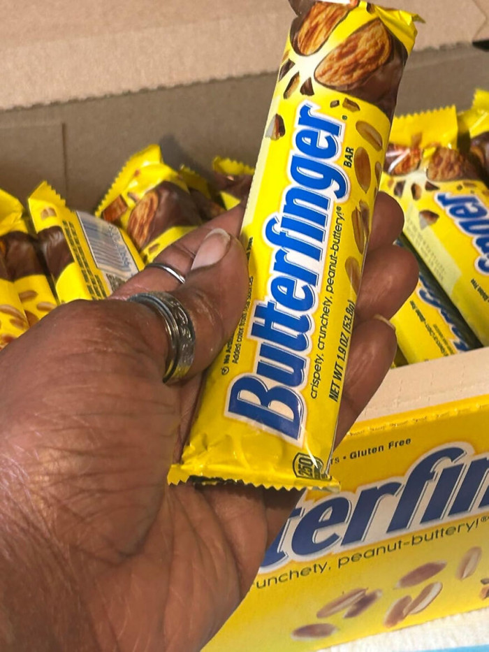 6. Butterfinger: Crispy, crunchy, and peanut buttery perfection in every bite