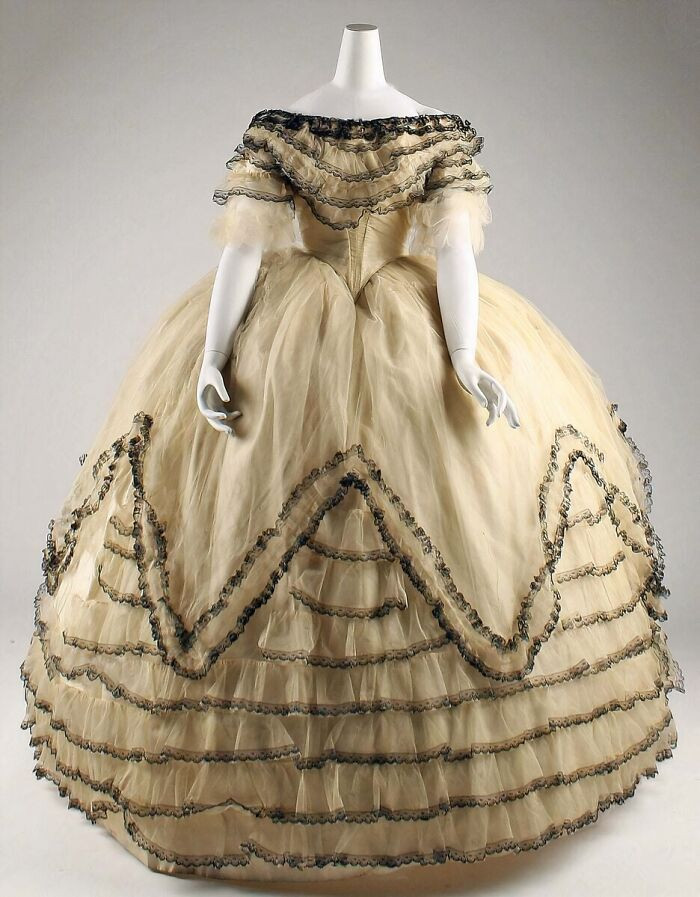"Ballgown, American Or European, 1856-59"