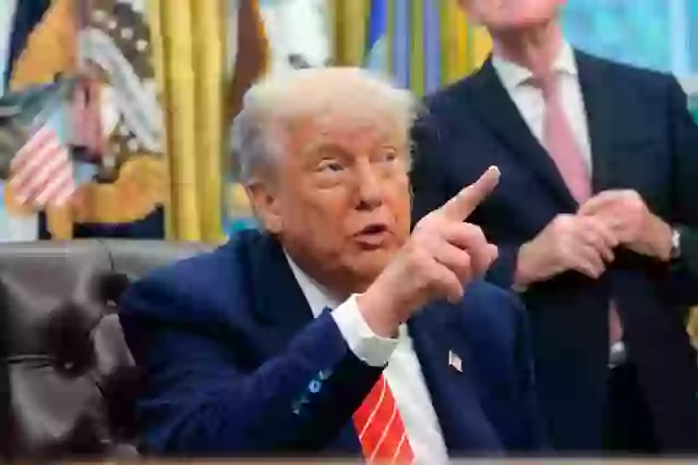 Donald Trump has taken another jab at Taylor Swift, claiming she's 