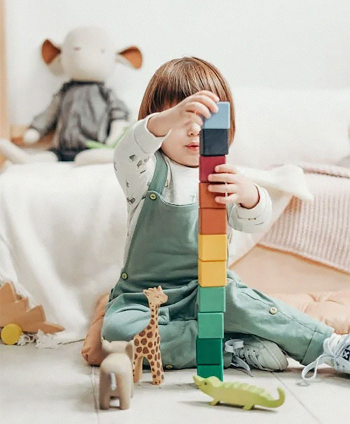 Mom lacks common sense in caring for a child.