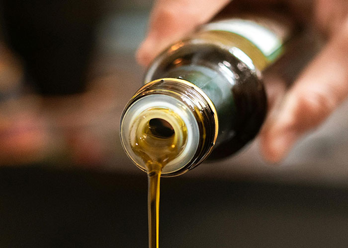 High-quality olive oil enhances flavor, boosts health, and adds a touch of richness to any dish.