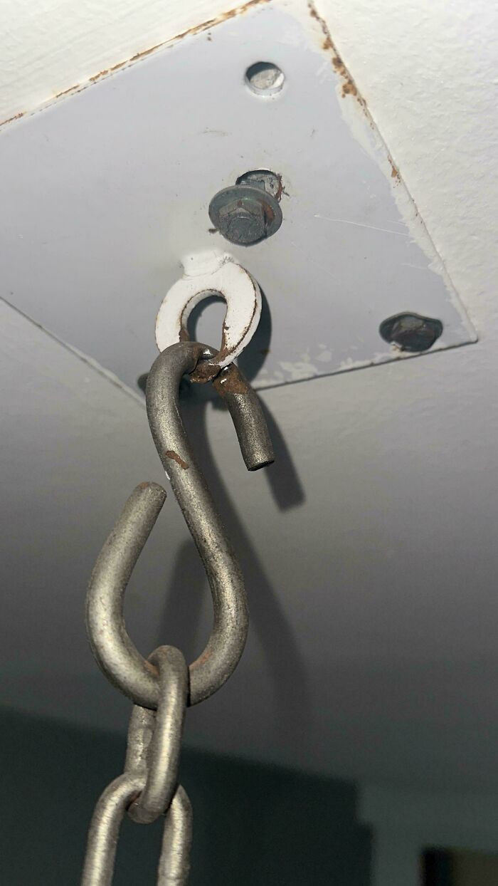 "Punch Bag S-Hook At My Gym"