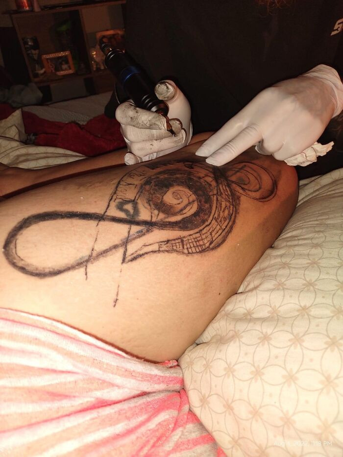 15. Eww, On A F**kin Bed? Seems Sanitary