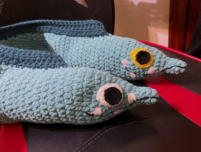 "No Longer Cursed Flotsam And Jetsam Scarf 🙌"