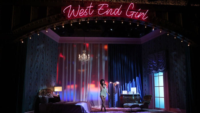 Concert crowd cheering as Lily Allen’s NYC show sells out quickly