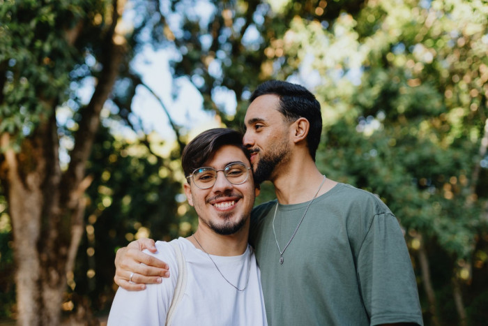 Couple expressing gratitude together, highlighting appreciation and trust-building habits
