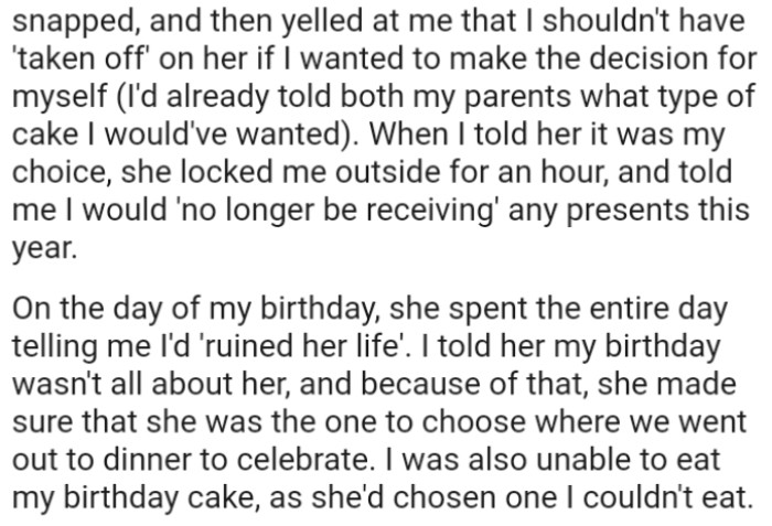 OP's mom made sure that she was the one to choose where they went out to dinner to celebrate her birthday