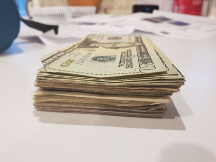 19. These parents gave their kid a gift of money they collected from the kid's pocket while doing laundry!