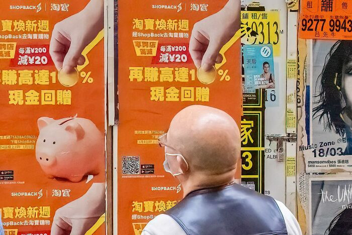 28. Change of piggy bank