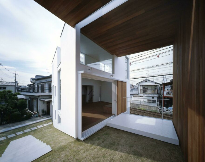 I-Mango By Takuro Yamamoto Architects