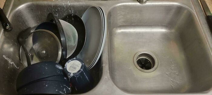 "Cleared Right Sink For Roommate To Pour Things And Spit Toothpaste Into, But Continues To Only Use Left Sink"