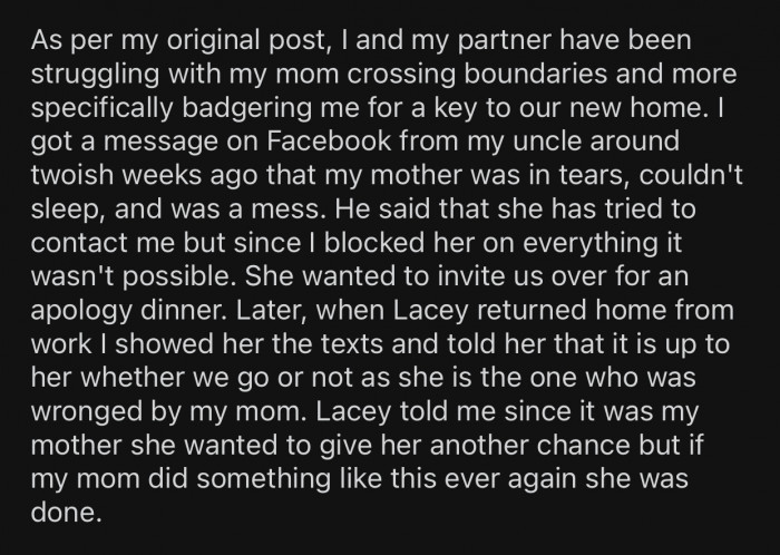 OP's mom wanted to invite him and his girlfriend so she could apologize.