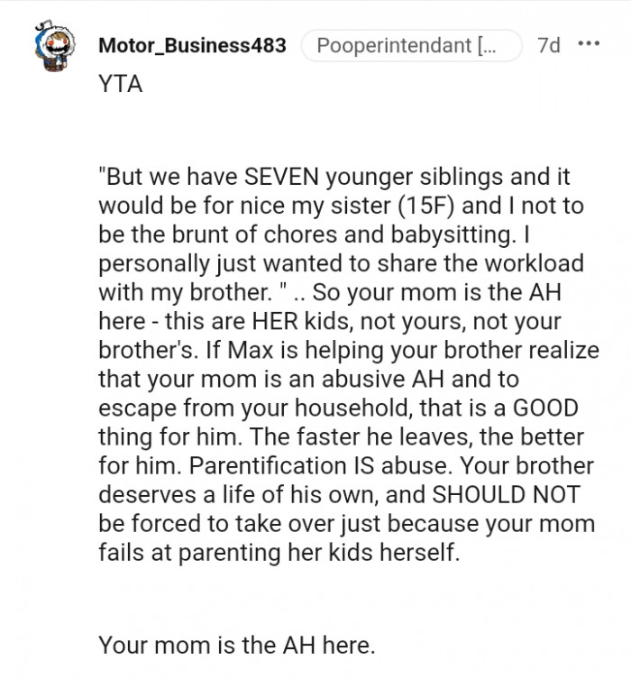 This Redditor believes the mom is the AH here