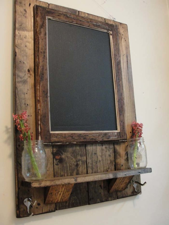 7. Adhere a chalkboard to a wooden slab and display it in your home for leaving reminders.