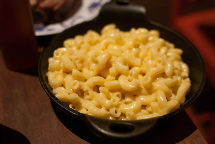 18. Mac n cheese