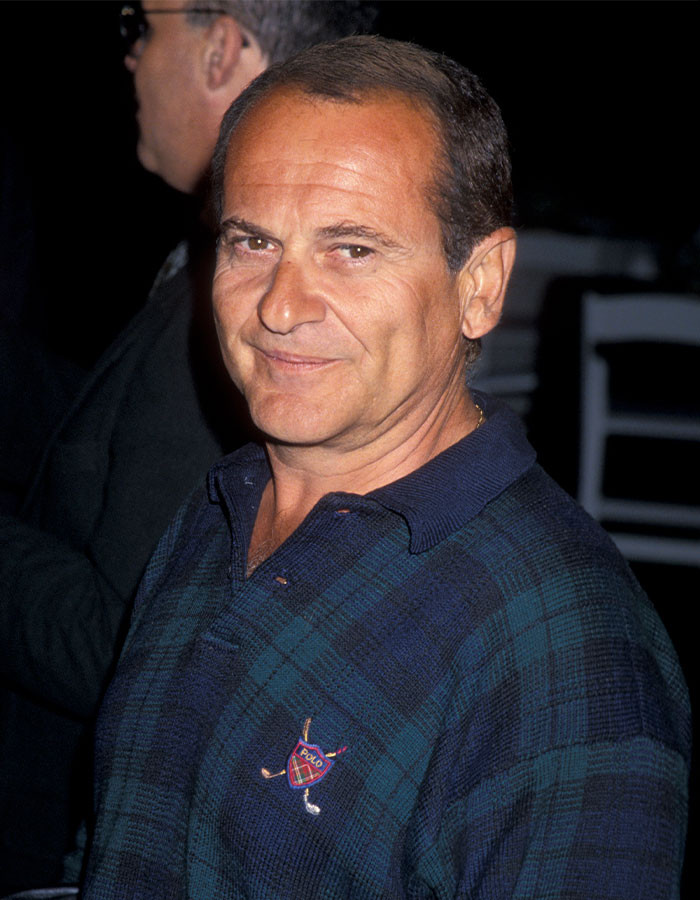 Joe Pesci - 5’3” (160 cm)