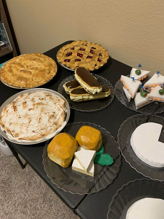 23. My Kid’s Theatre Teacher Asked For Fake Food For Their Play, And Fake Food They Shall Have!