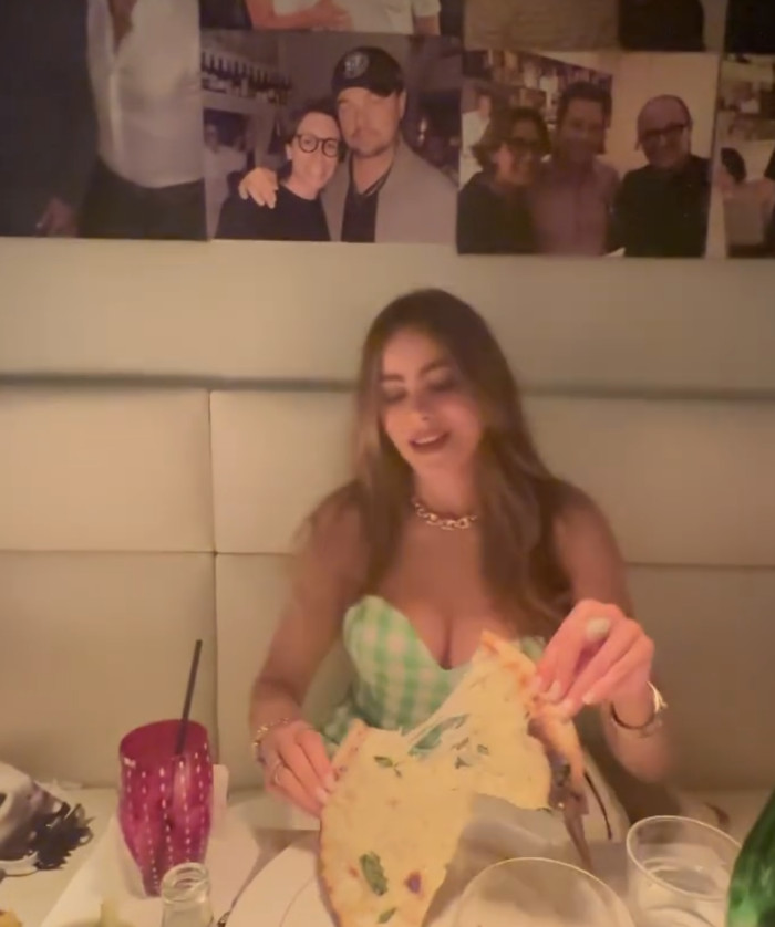 Eagle-eyed fans also noticed that the actress wasn't wearing her wedding ring in one of her recent Instagram posts