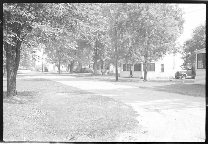 Swan Creek Mine worker housing, part of Michigan’s final operating coal mine, is pictured in Saginaw County around 1946.