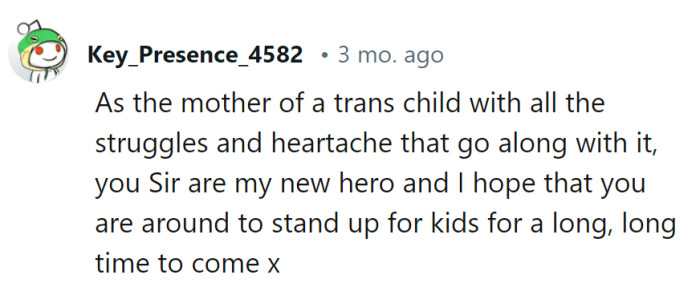 This teacher is the hero parents and kids need—a lionheart for change. Here's to a future full of such roaring champions!