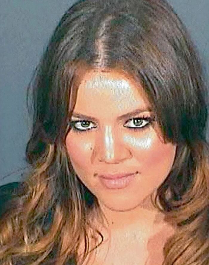 Khloe Kardashian - DUI