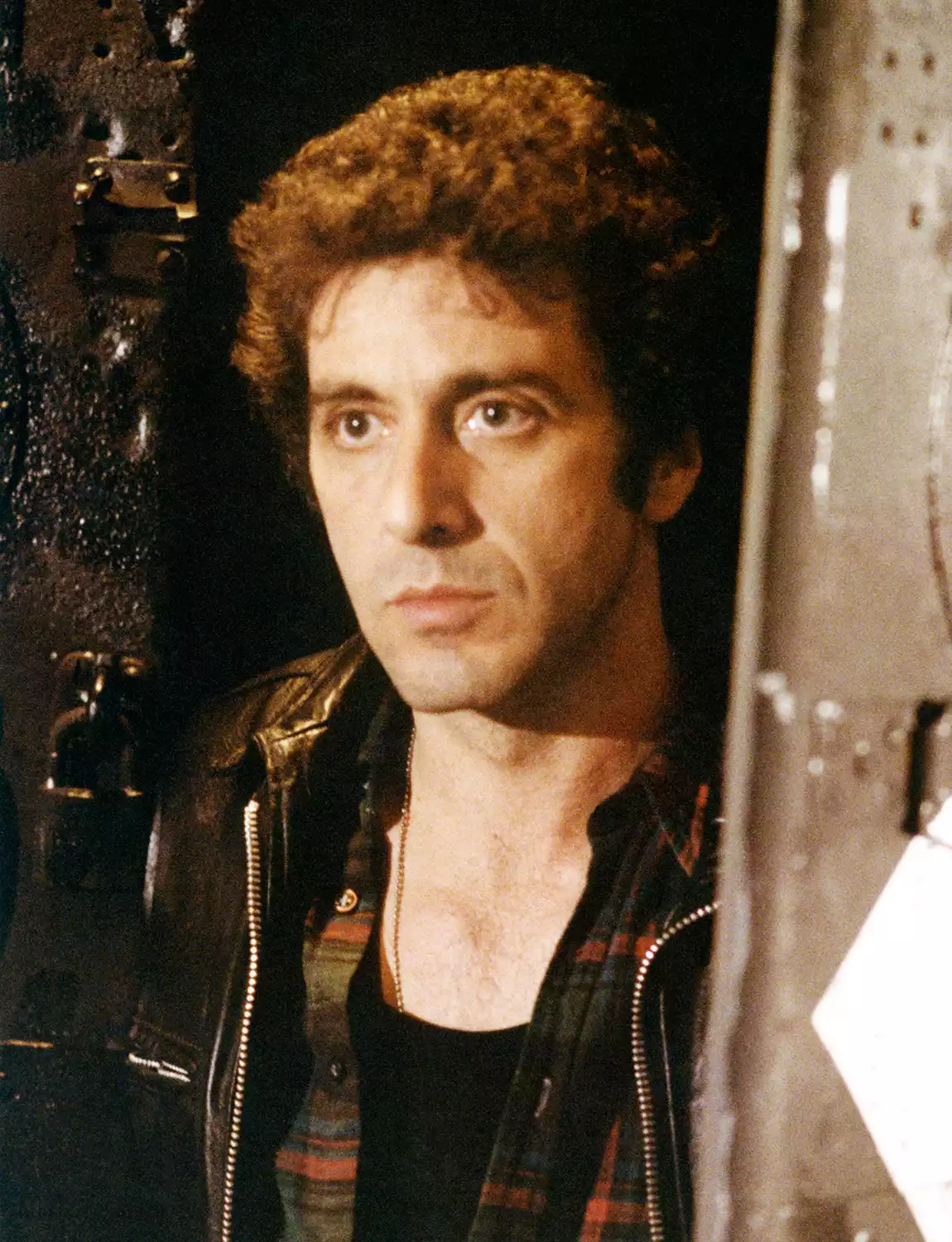 Cruising, based on Gerald Walker's 1970 novel, featured Paul Sorvino, Karen Allen, Richard Cox, Don Scardino, Ed O'Neill, and Joe Spinell alongside Pacino