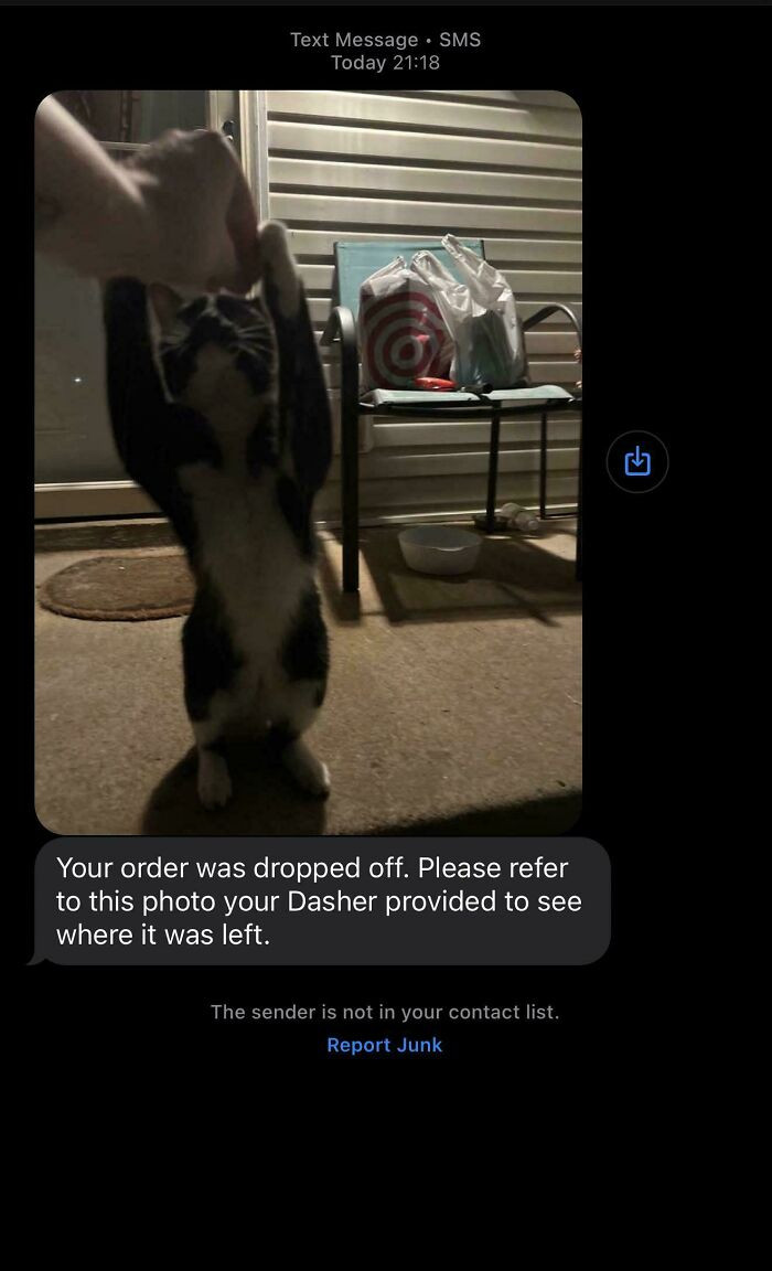 "To My Driver On 28 July… Thank You For This Gem Of A Drop-Off Photo"