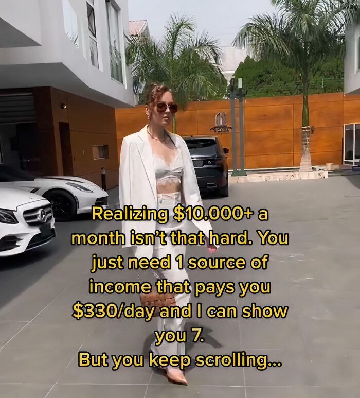 "This 'Influencer' Thinks That Making $10,000+ A Month 'Isn’t That Hard."