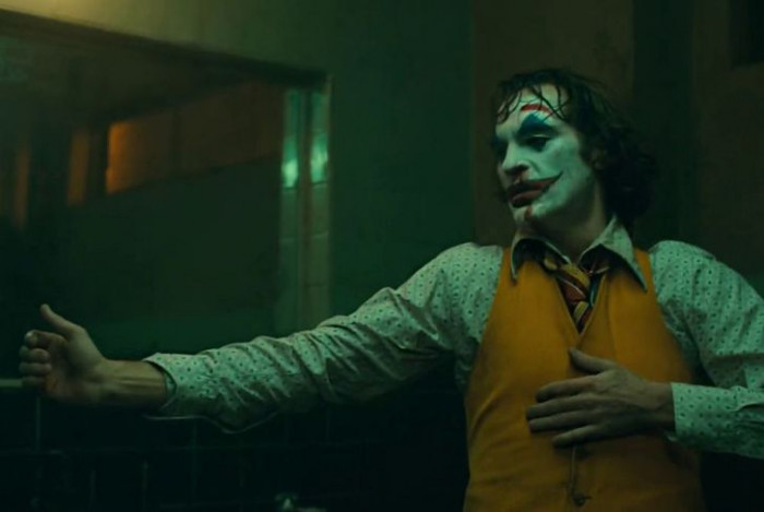 I love it when actors do improv and it makes it to the final movie.