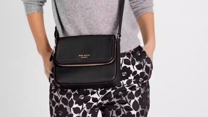 We can't believe that this Kate Spade bag is on such a great deal.