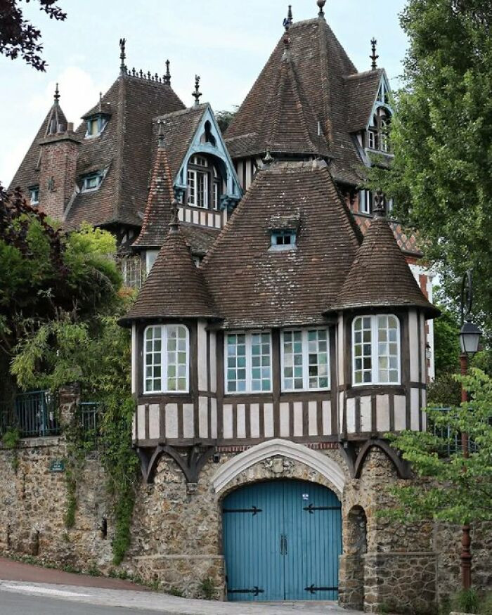 "Big Fan Of Half-Timbered Homes"