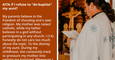 Redditors Are Loving How A Lady Hilariously Retaliated On Her Aunt For Baptizing Her Little Brother Secretly