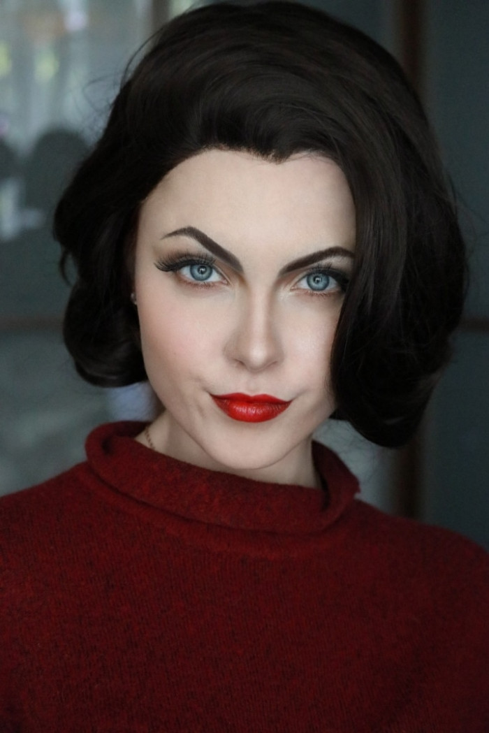 9. Bugaeva is cosplaying as Audrey Horne from Twin Peaks here