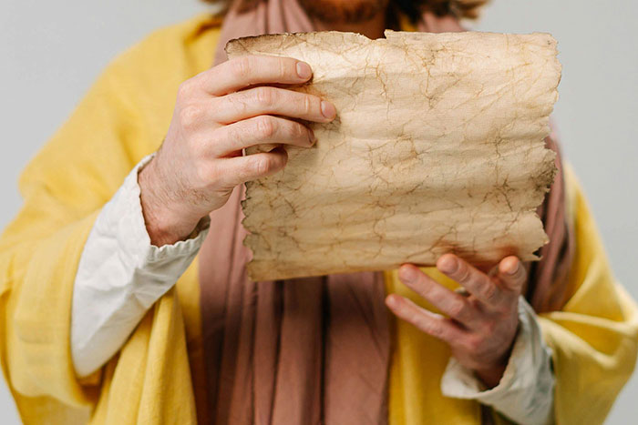 A grammar nazi's epic end.