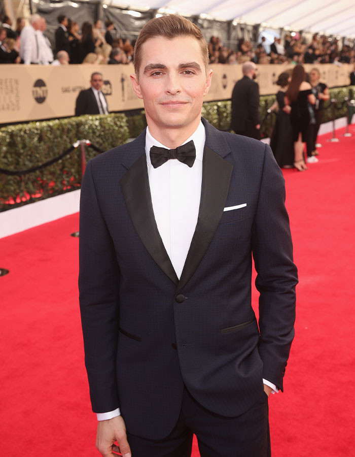Dave Franco - 5’5 ¾” (167 cm)