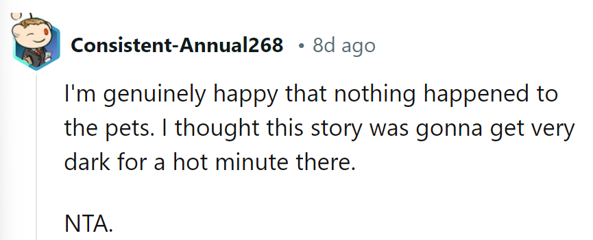 Dodged a pet-astrophe there. NTA, and here's to brighter (and safer) pet-sitting adventures!