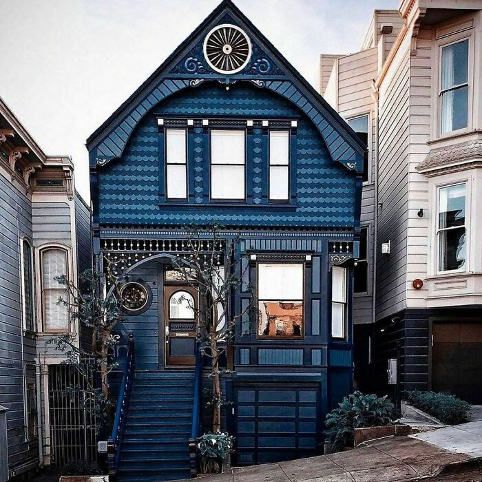 6. This color is beautiful and so unique.