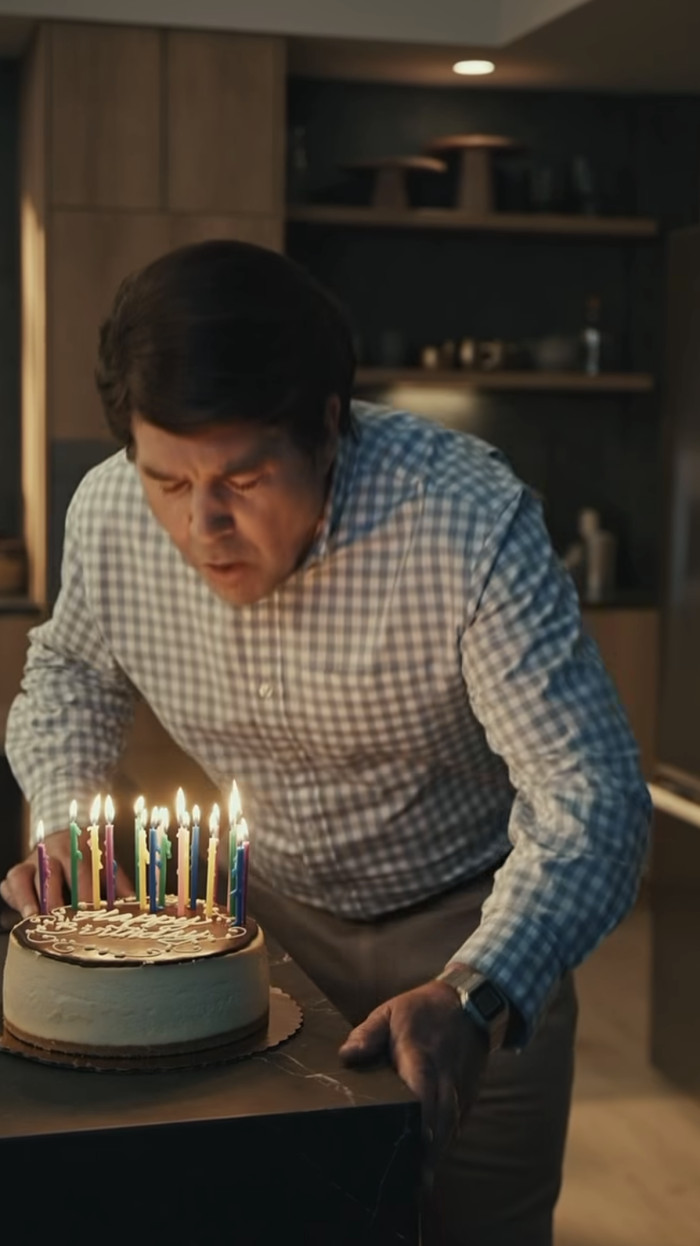 Fans quickly caught on that this makeover might be AI-generated.