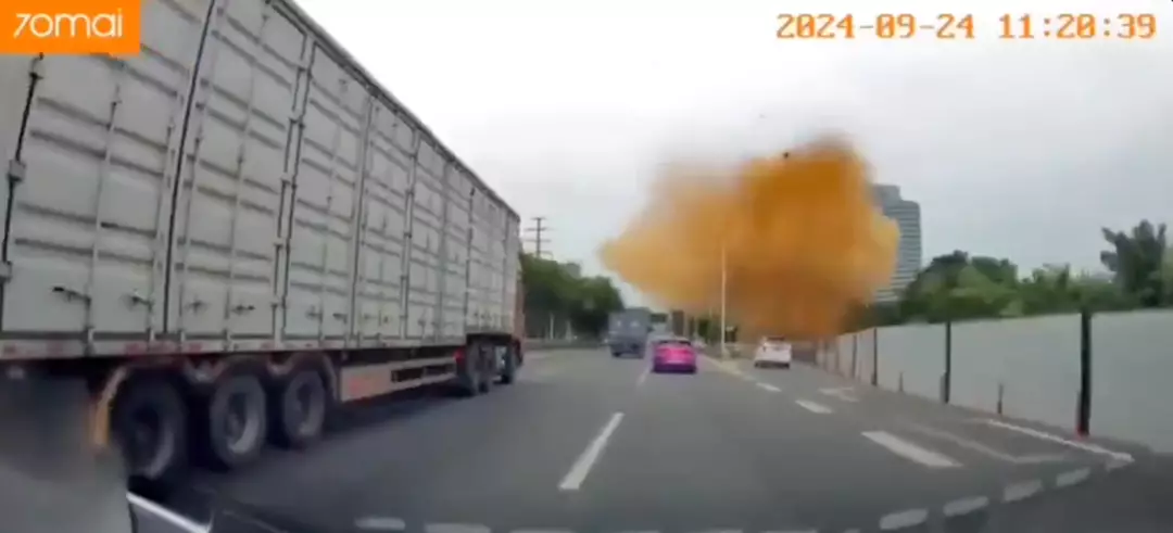 A very unpleasant morning drive resulted from the pipe erupting