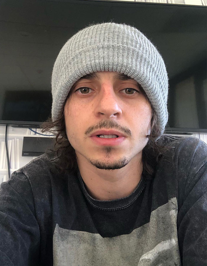 Moises Arias - 4’11’’ (150 cm)