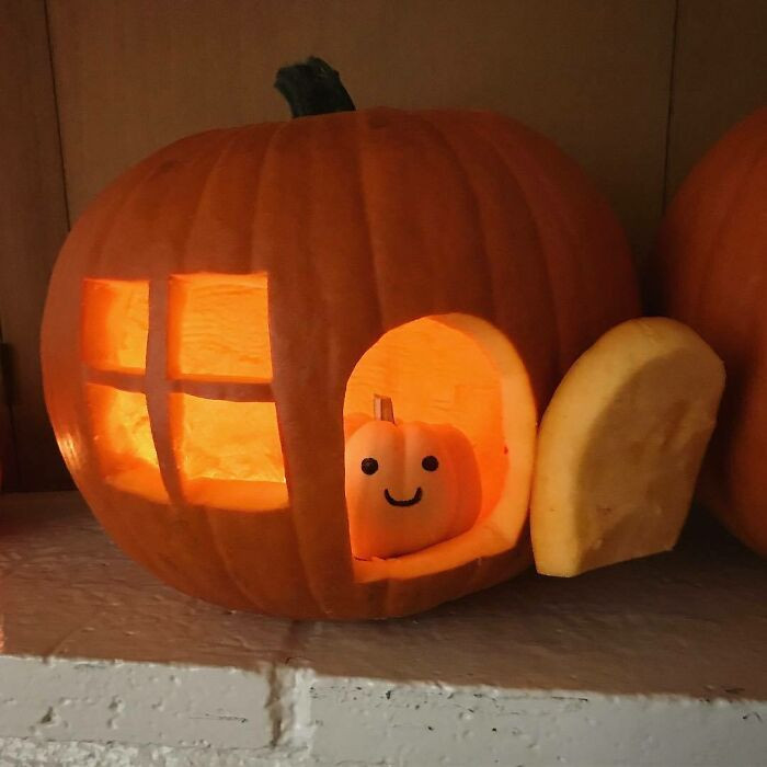9. This is by far the cutest pumpkin carving situation we've seen so far. The creativity is astonishing.